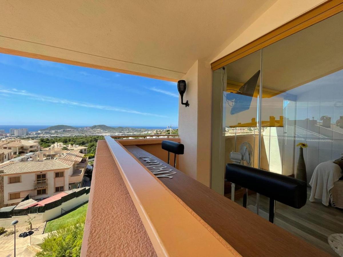2 Bed Penthouse Apartment - Sea Views - Sleeps 4 Finestrat Eksteriør bilde