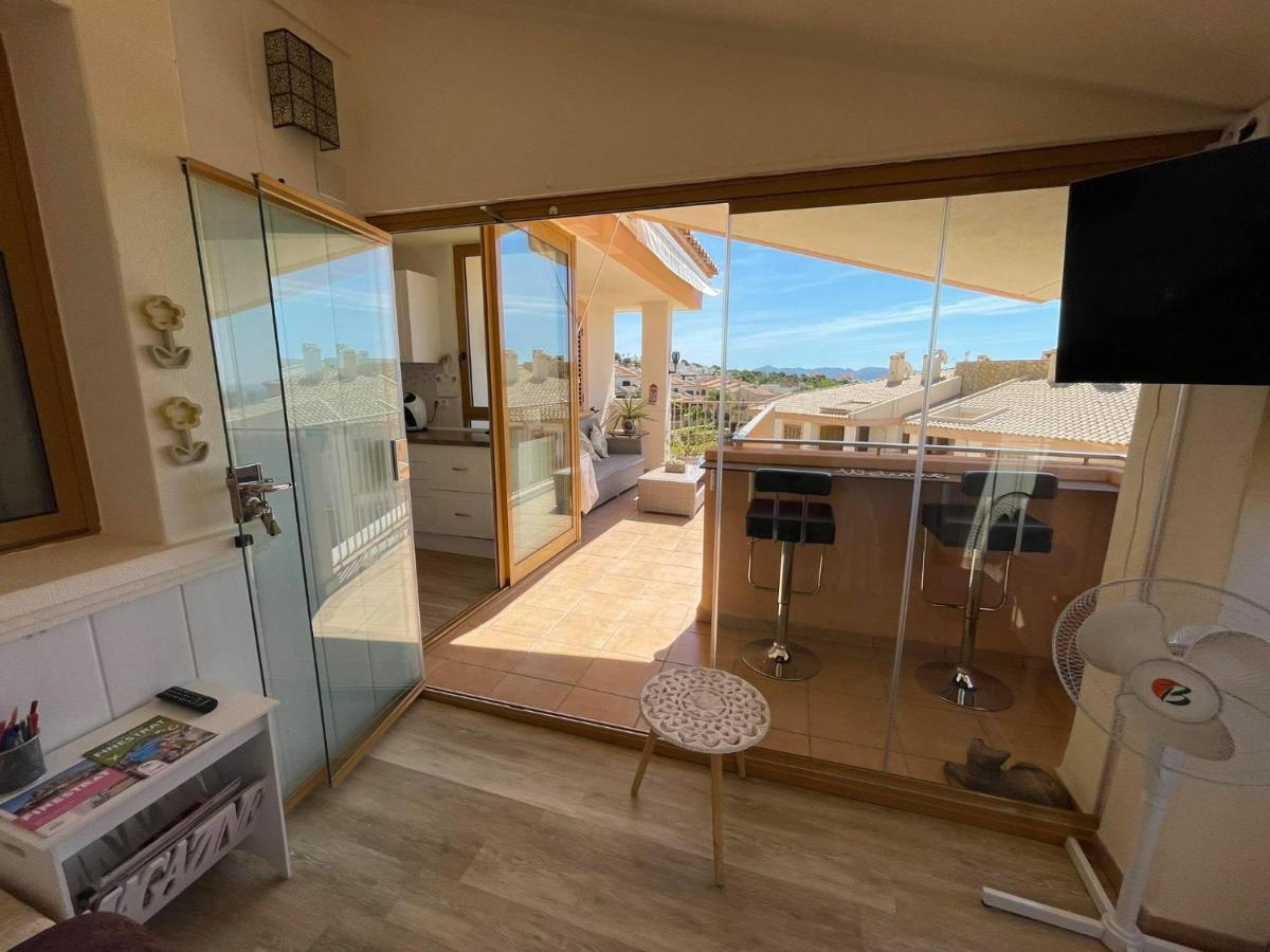 2 Bed Penthouse Apartment - Sea Views - Sleeps 4 Finestrat Eksteriør bilde